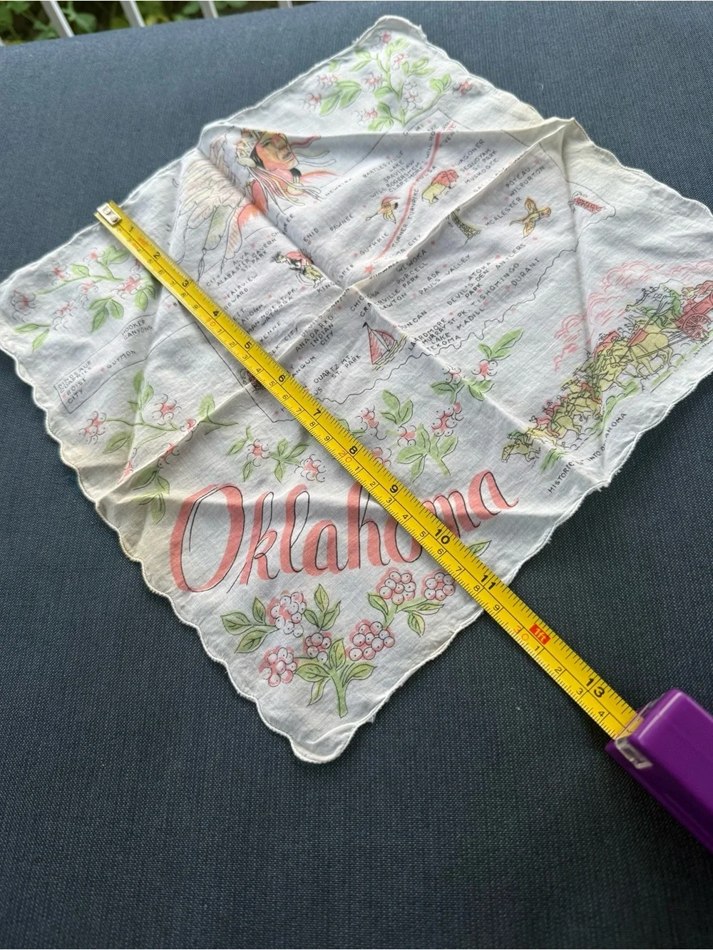 🆕VTG Children’s Handkerchiefs🆕